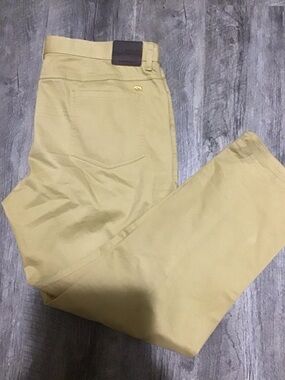 Men's Casual Chino Pants in Light Tan